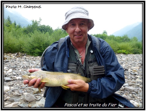 Pascal et sa truite du Fier