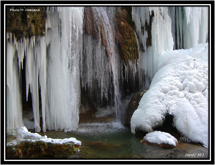 Cascade des Tufs gele